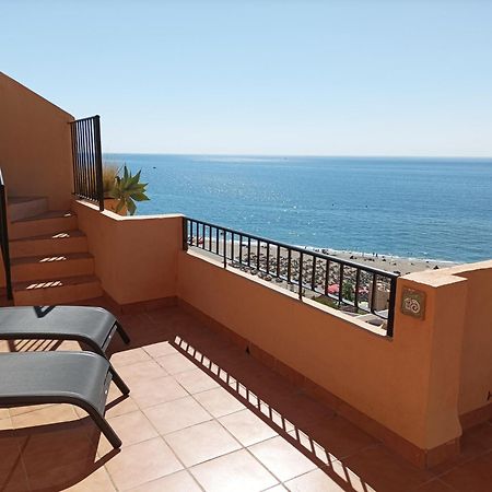 Carvajal Beach Seaview Apartment เบนัลมาเดนา ภายนอก รูปภาพ