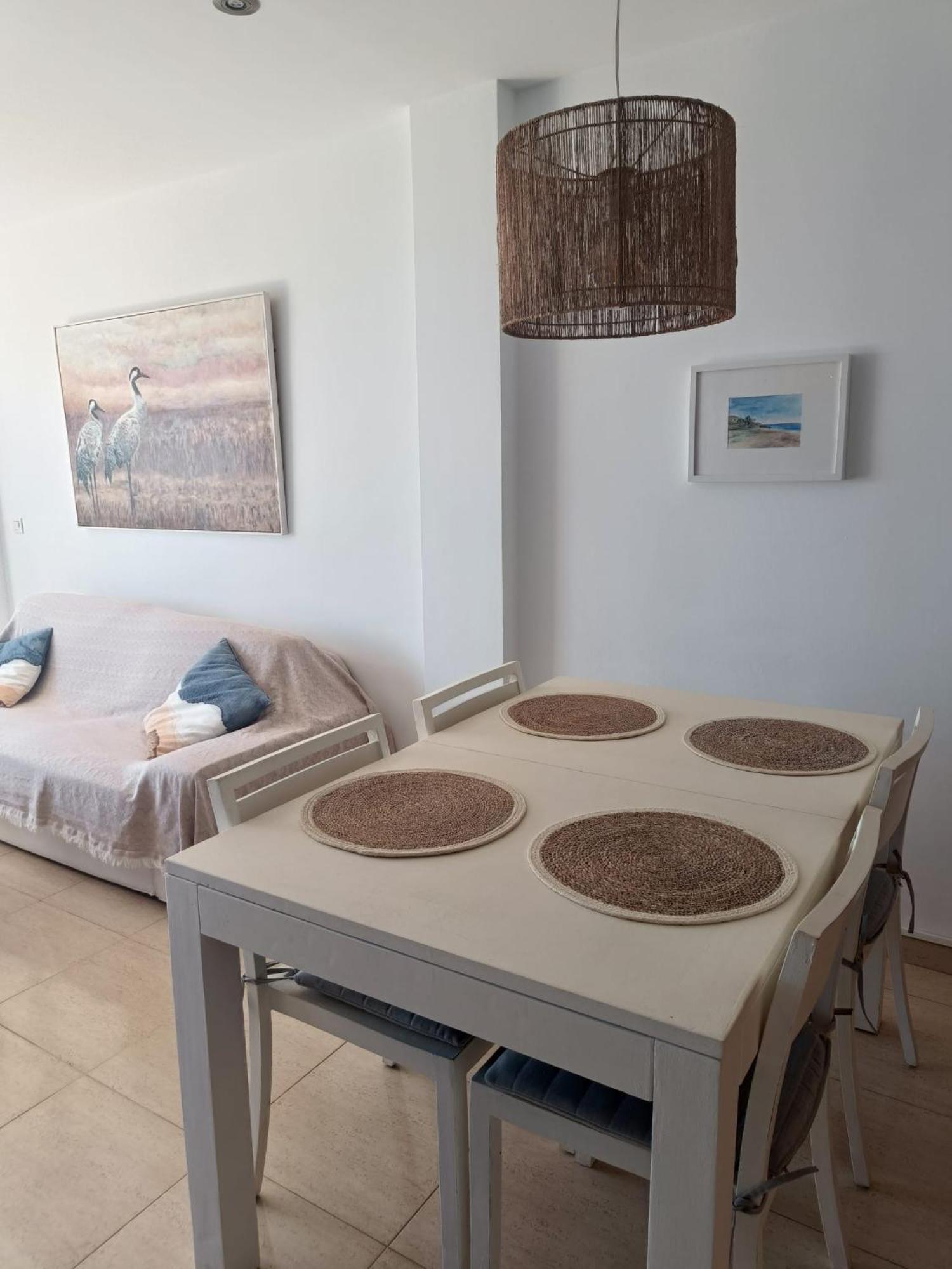 Carvajal Beach Seaview Apartment เบนัลมาเดนา ภายนอก รูปภาพ